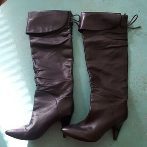Bkack boots